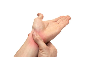 Bilek Fıtığı Belirtileri ve Tedavisi